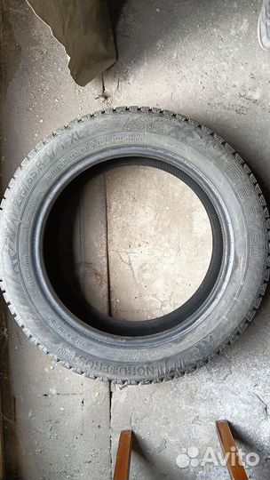 Gislaved Soft Frost 200 215/55 R17