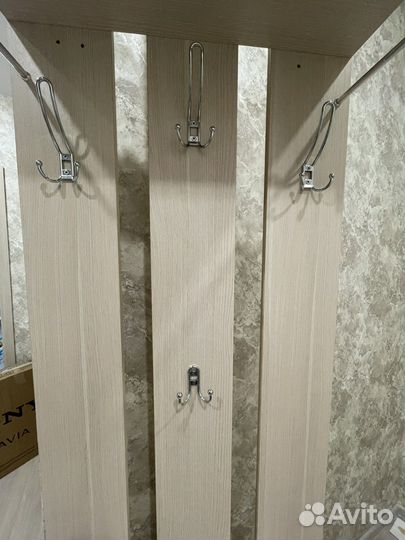 Вешалка в прихожую, прихожая