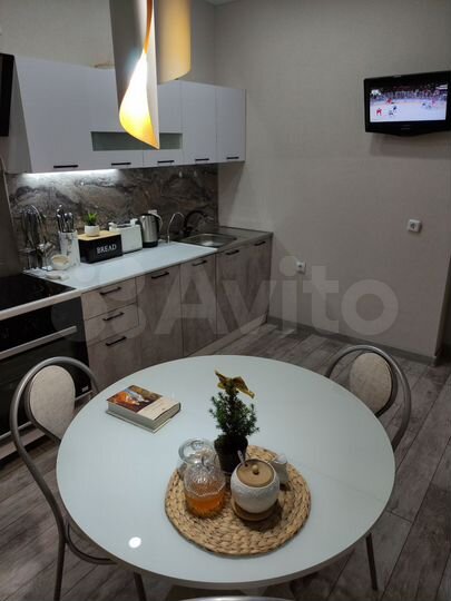 3-к. квартира, 90 м², 15/16 эт.