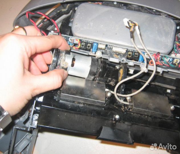 Ремонт роботов пылесосов, ремонт пылесосов