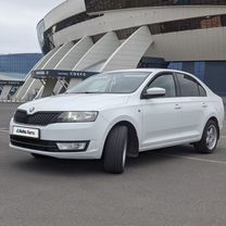 Skoda Rapid 1.6 MT, 2014, 200 000 км, с пробегом, цена 800 000 руб.