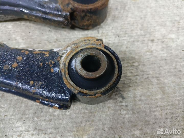 Рычаг задний верхний Kia Sportage 3 / Hyundai IX35