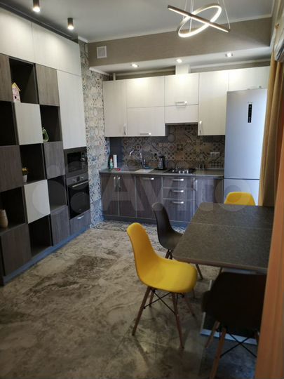 2-к. квартира, 50 м², 5/10 эт.