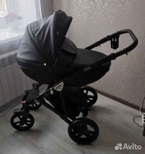 Коляска 3 в 1 Retrus