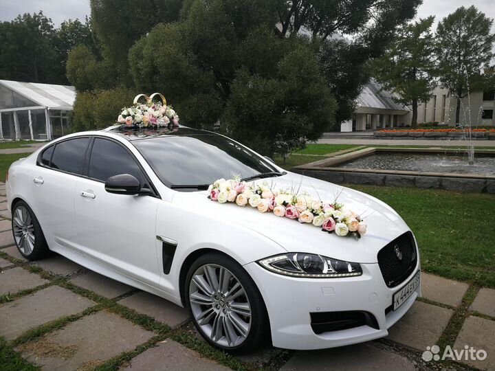 Свадебные украшения на автомобили