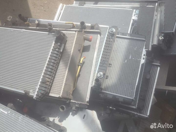 Радиаторы охлаждения на разные авто