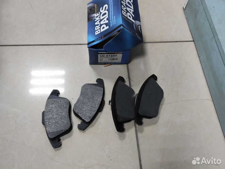 Колодки передние Audi volkswagen