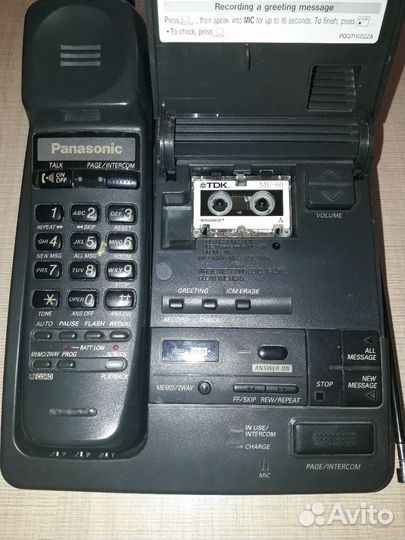 Телефон с функцией записи разговора на кассету