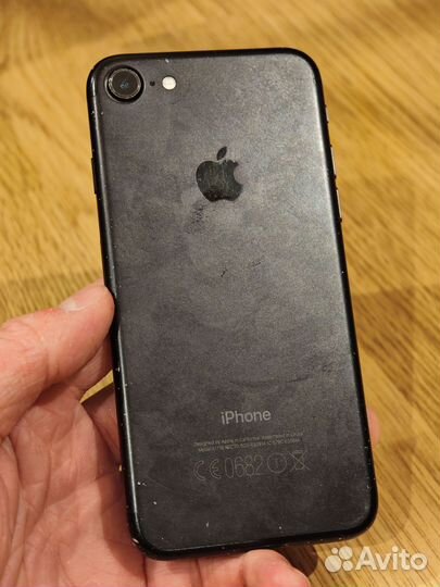 iPhone 7, 32 ГБ