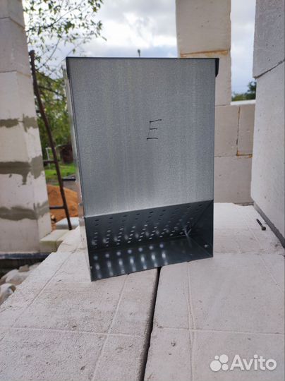 Кормушки для кроликов