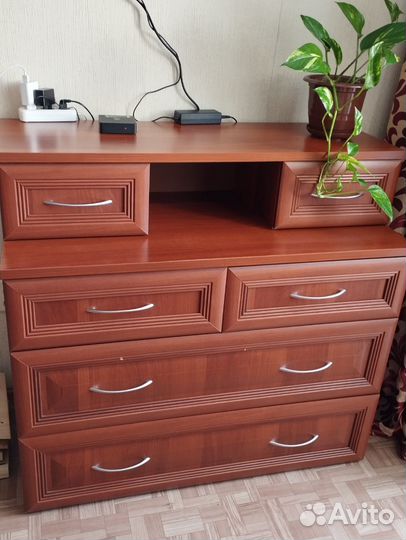 Стенка, комод