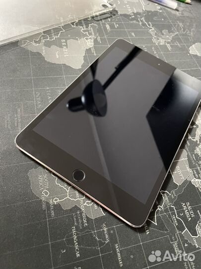 iPad mini 4
