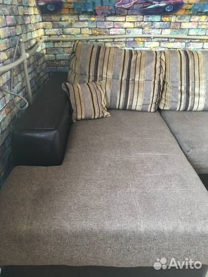 Угловой диван