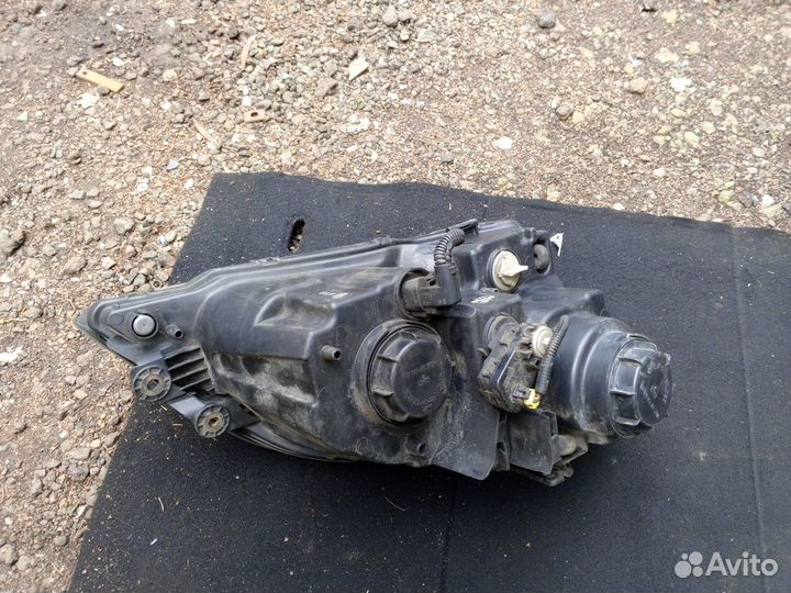 Фара левая на Киа Соренто 2007г