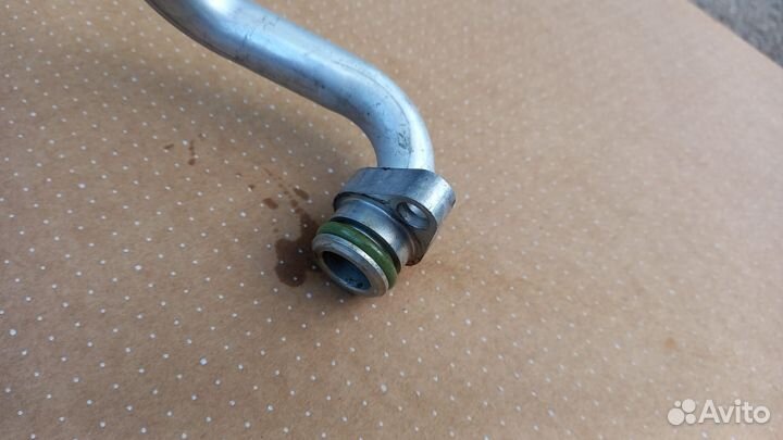 Трубка масляного радиатора Mercedes GLE166 AMG