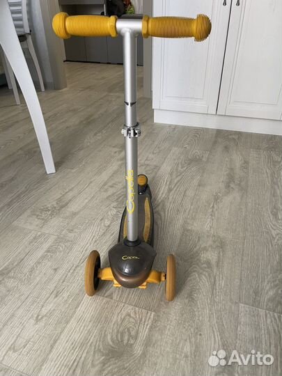 Самокат детский трехколесный