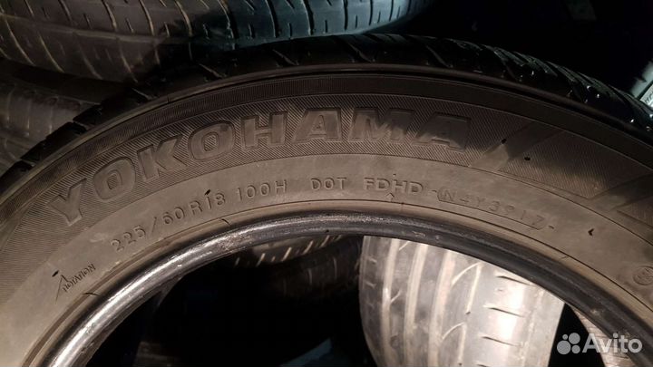 Yokohama Parada Spec-X 225/60 R18 100H