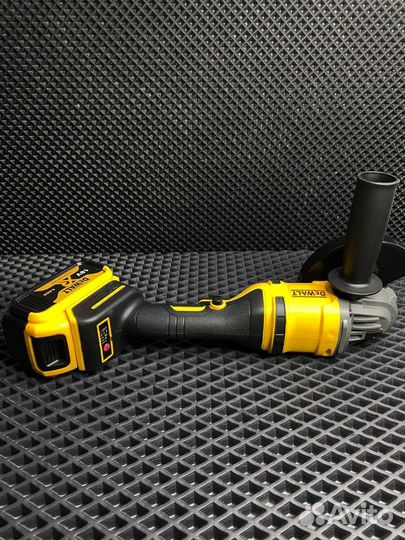 Гайковерт и ушм dewalt