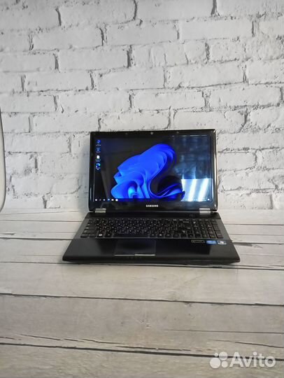 Игровой ноутбук Samsung i7, nVidia