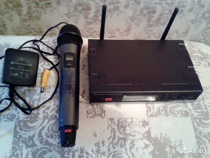 Микрофон Sennheiser(радиосистема)
