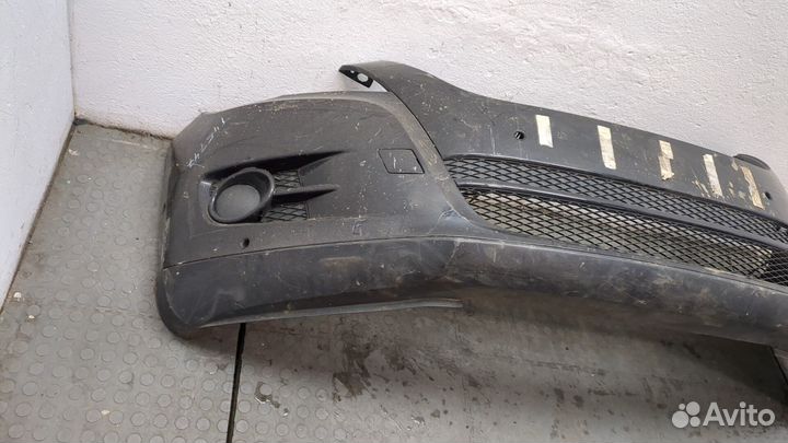 Бампер передний Volkswagen Tiguan, 2011