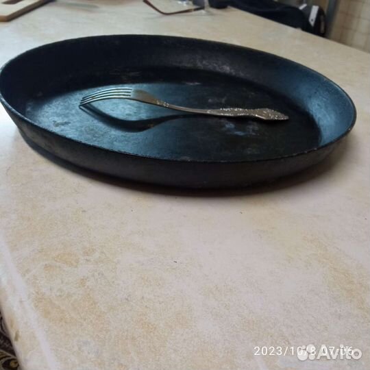 Чугунная сковорода бу СССР