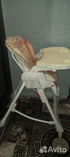 Продам стульчик для кормления Sweet Baby
