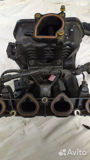 Коллектор впускной Волга