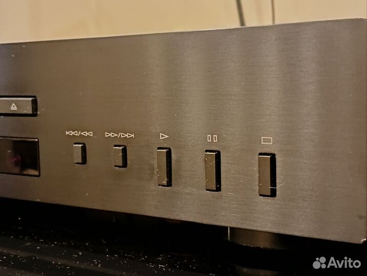 Cd проигрыватель Yamaha CD-S300