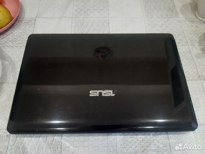 Ноутбук asus
