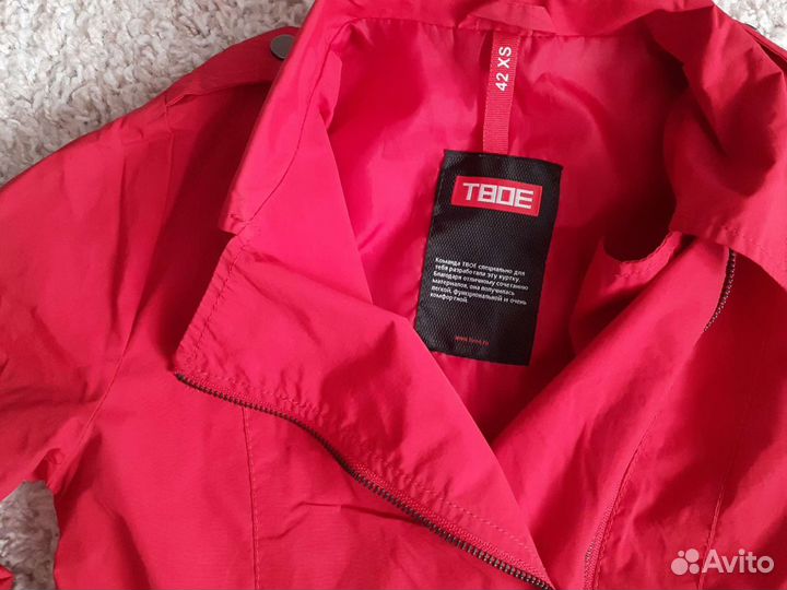 Ветровка для девочки