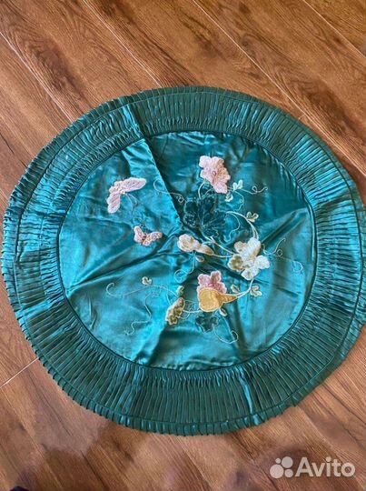 Покрывало и подушки Китайские