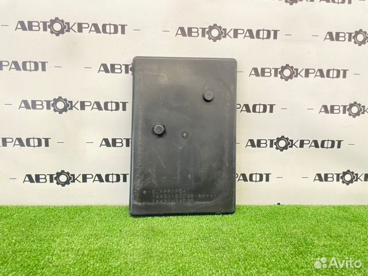 Площадка АКБ Toyota Land Cruiser Prado GRJ150