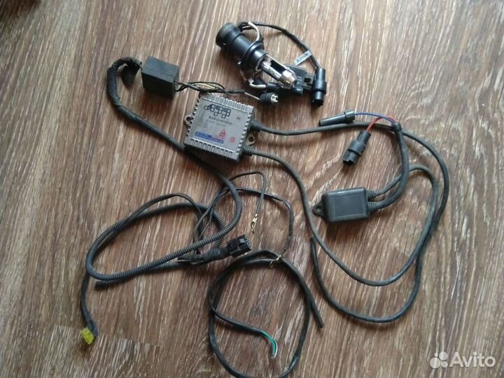 Мото ксенон