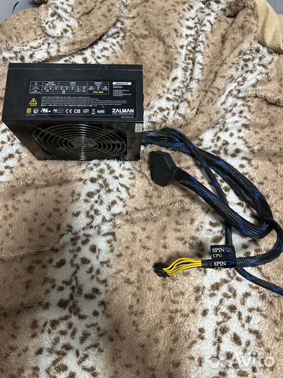 Блок питания zalman 660w