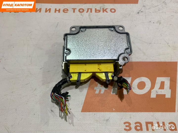 Блок управления подушками безопасности Mitsubishi