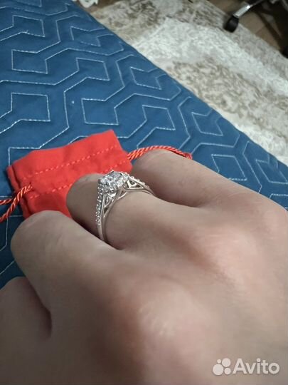 Серебряное кольцо