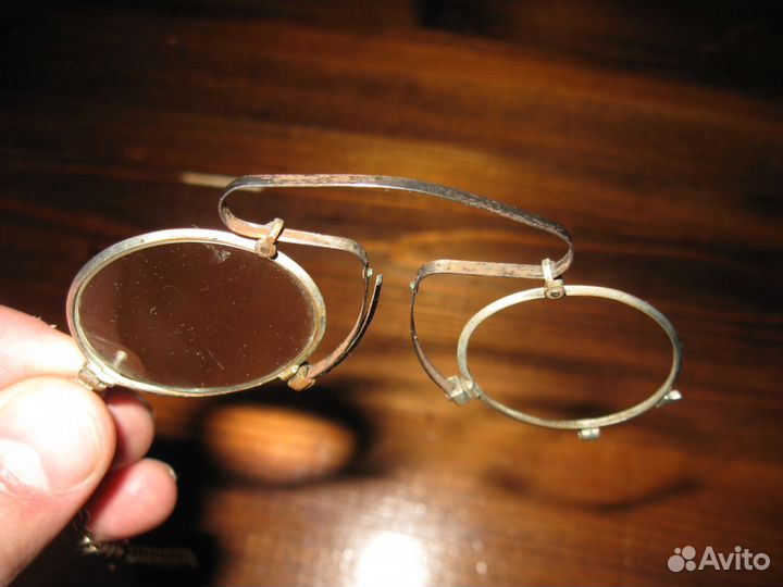 Антикварное пенсне начала 20-го века Германия