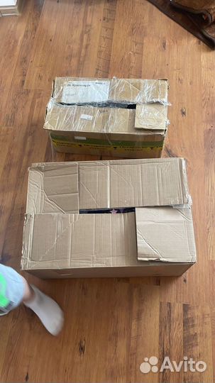 Коробка атрибутов для праздника