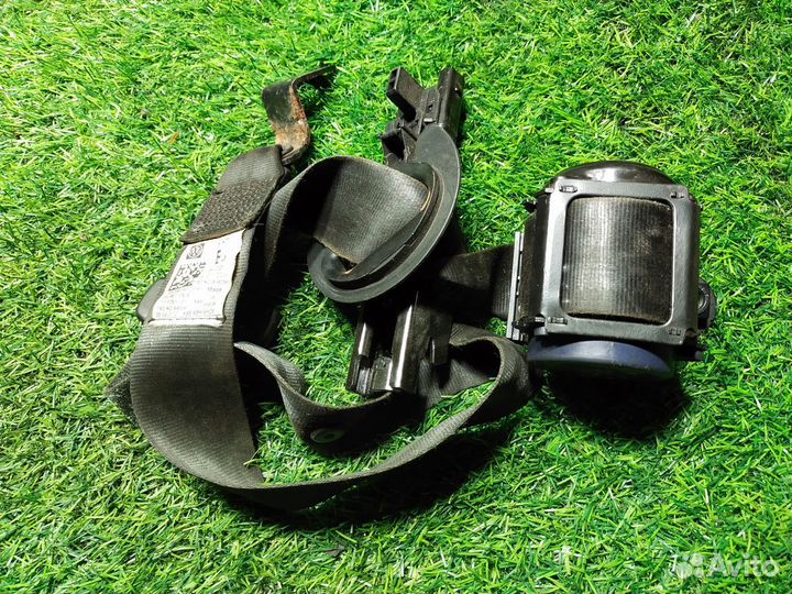 Ремень безопасности Volkswagen Polo (Mk5) V