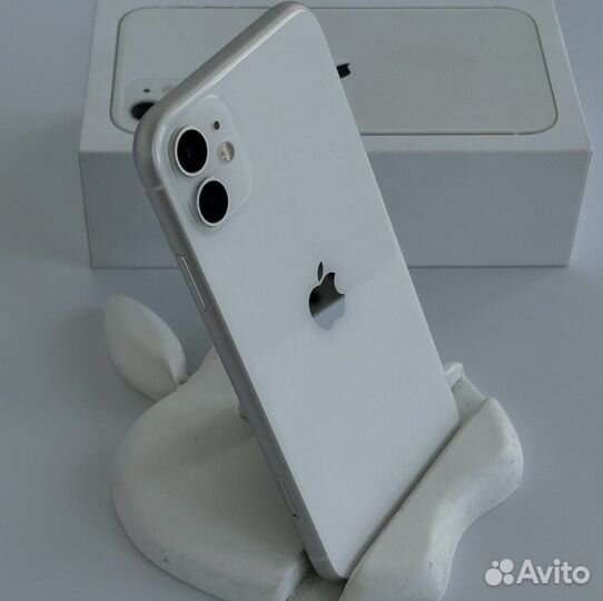 iPhone 11, 128 ГБ