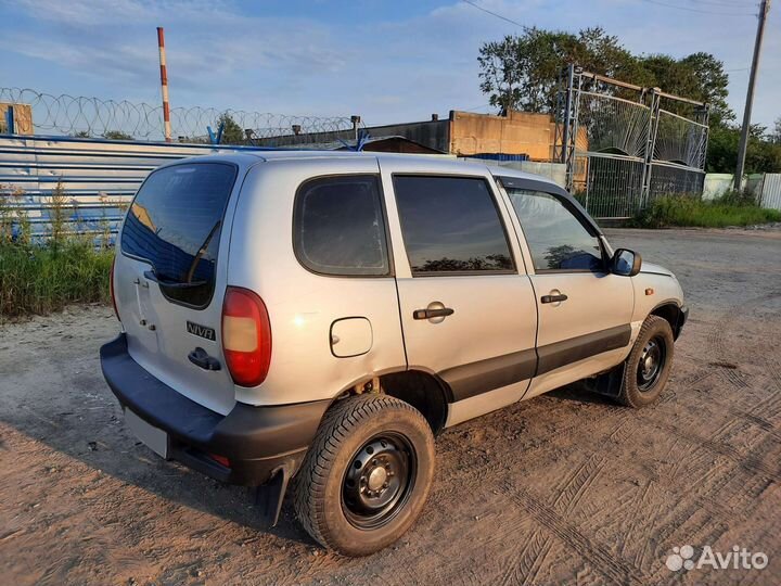 Chevrolet Niva 1.7 МТ, 2005, 220 000 км