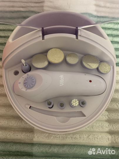 Маникюрный набор Vitek