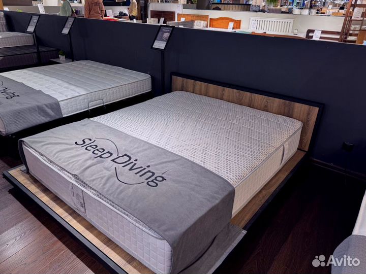 Матрас новый 140х200