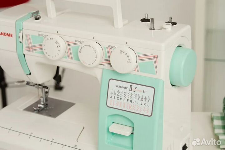 Швейная машина Janome SE 7522 Special Edition