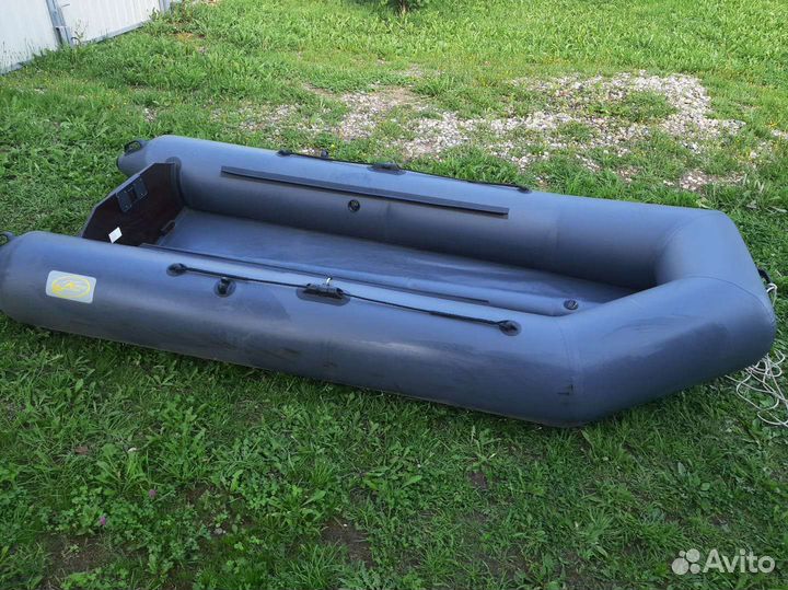 Лодка Breeze 320K