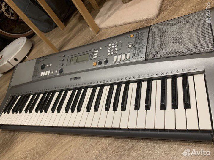 Синтезатор yamaha psr-R300