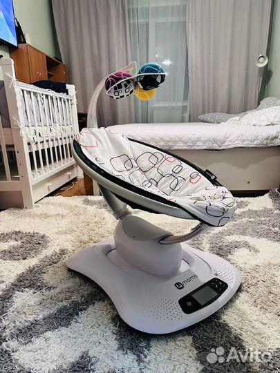 Детские электронные качели 4moms