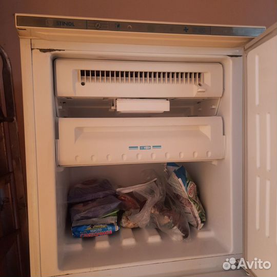 Холодильник бу Стинол