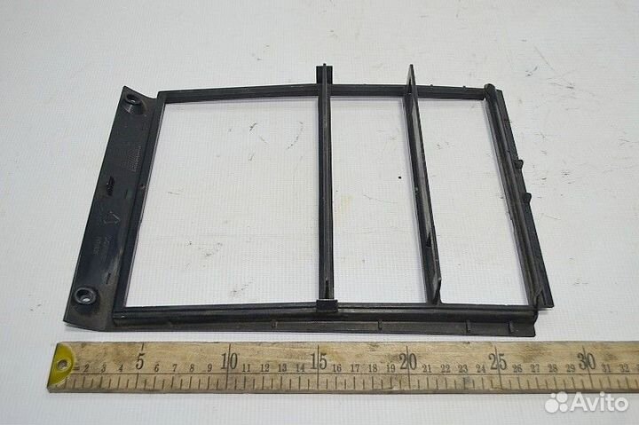 Рамка выключателей scania R-series (01.04)